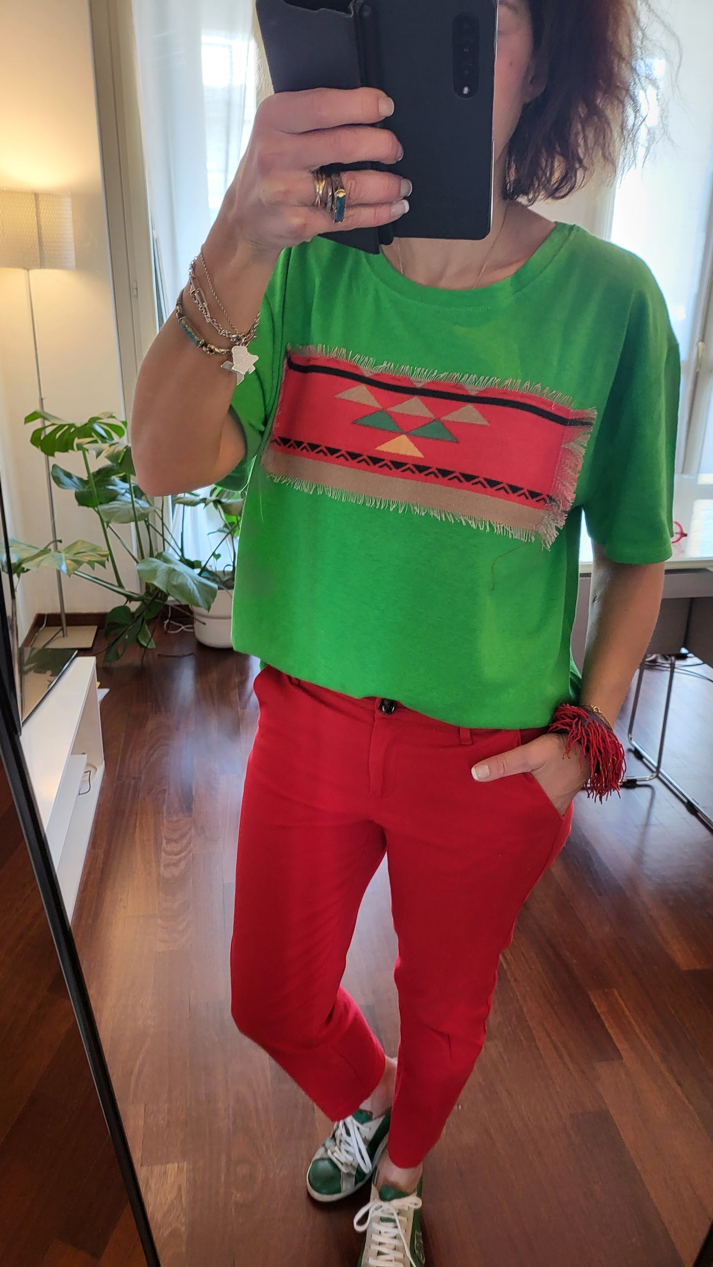 Green t-shirt "with Berber fabric"