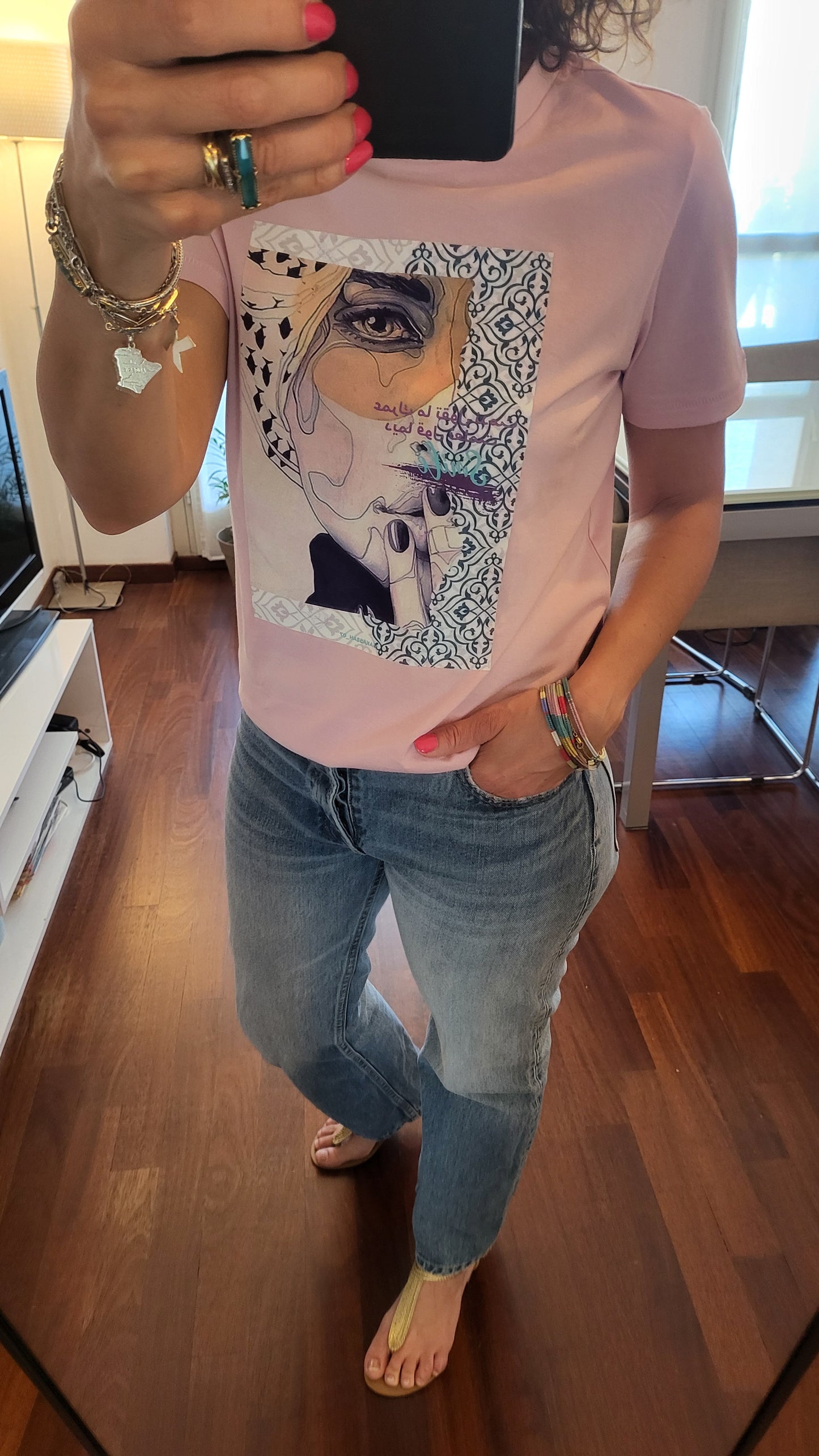 Arabesques T-shirt "with Algerian proverb"