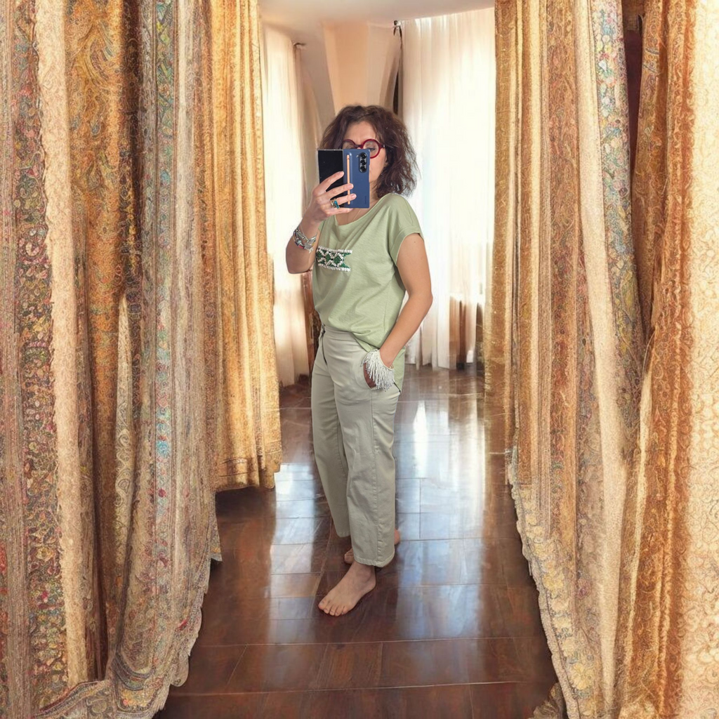 T-SHIRT 💠con Arabeschi 3D e Perle Fatto a Mano