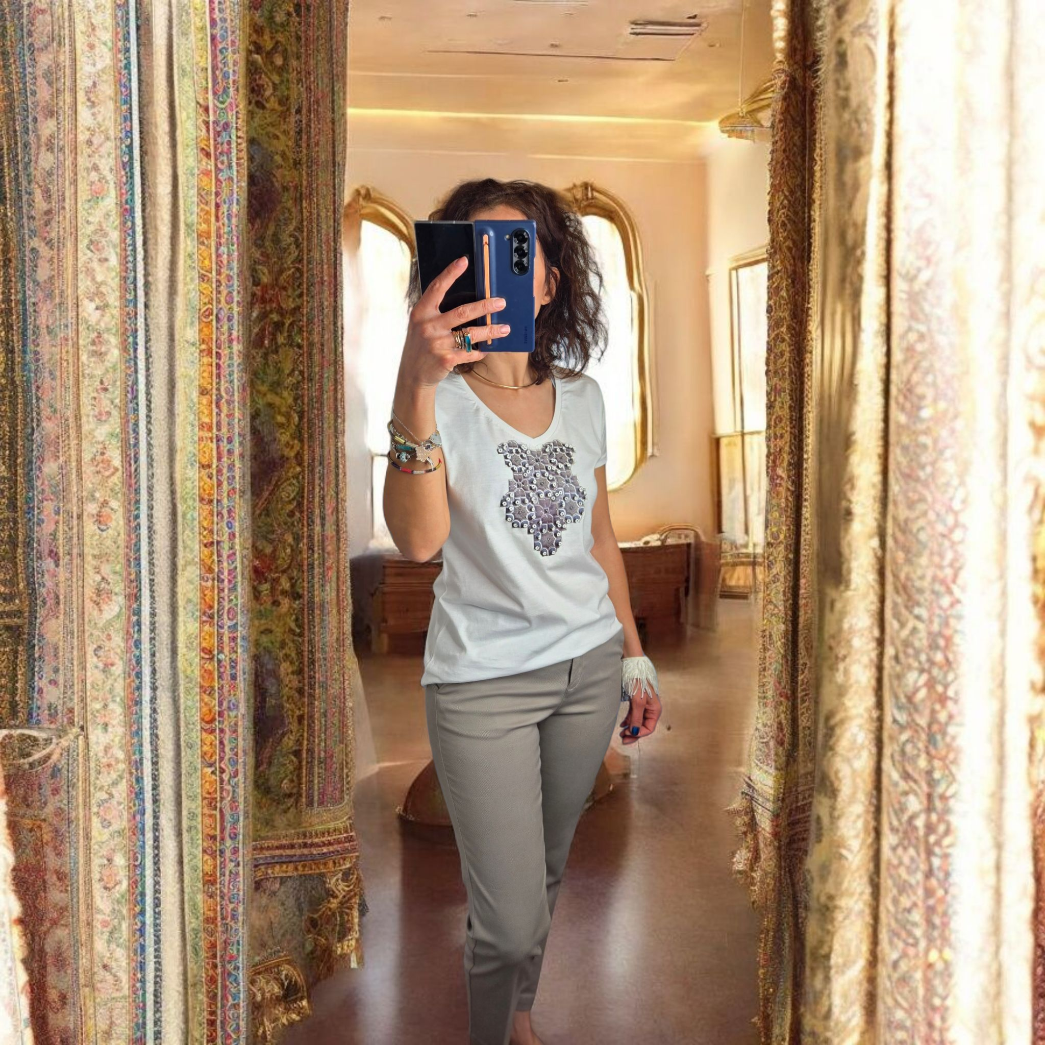 T-SHIRT💠 con Arabeschi 3D e Perle Fatto a Mano