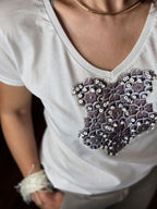 T-shirt fait main 💠 avec arabesques 3D et perles