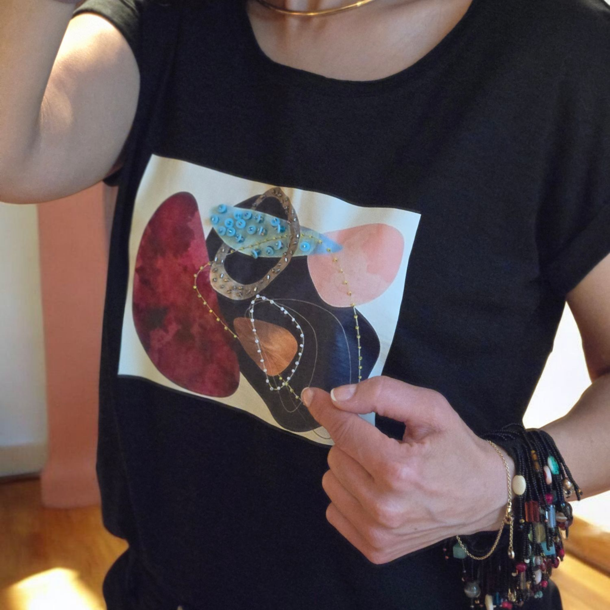 Magliette Artistiche in Cotone Ricami Esclusivi con Perline 3D