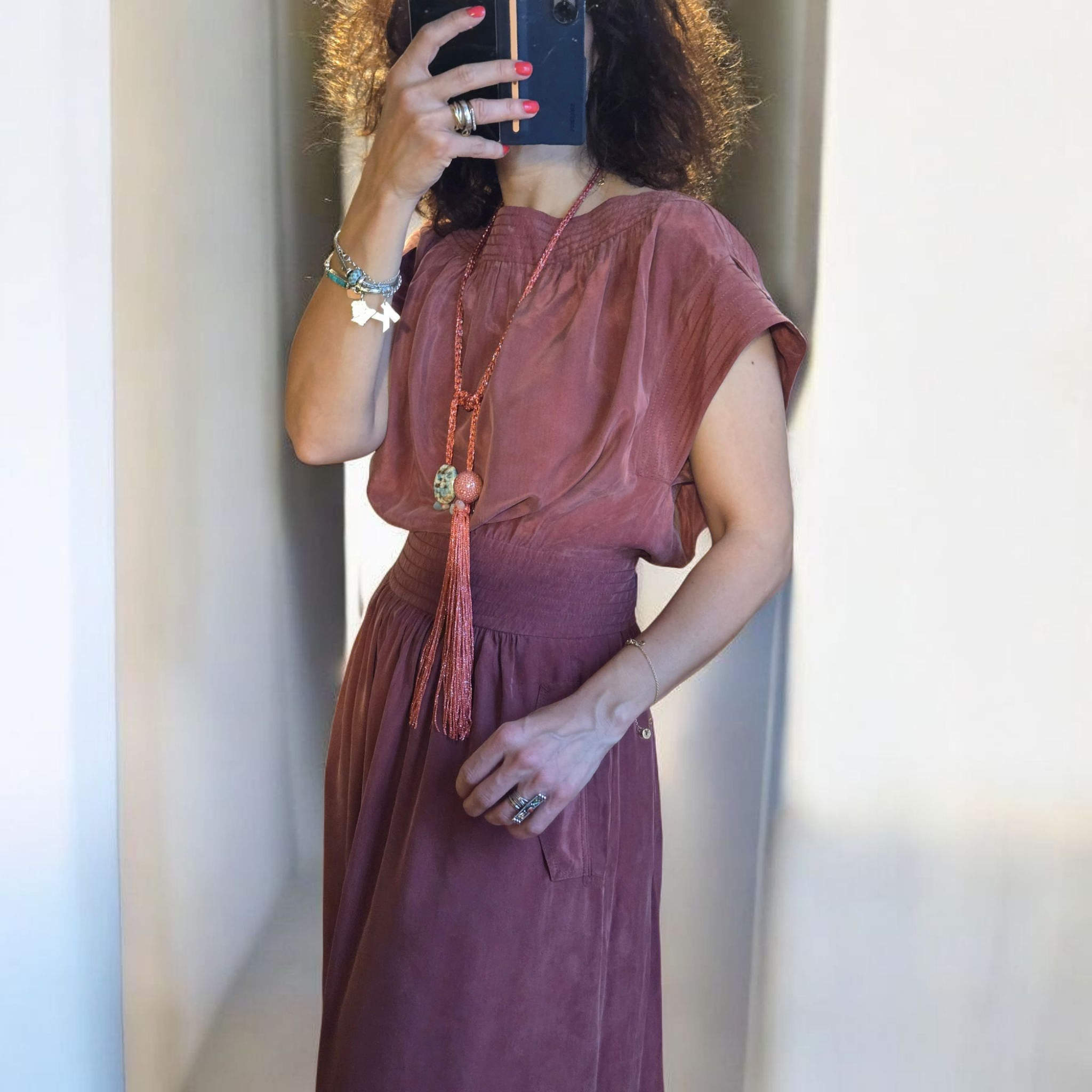 COLLANA artigianale con ciondolo in ceramica e nappina