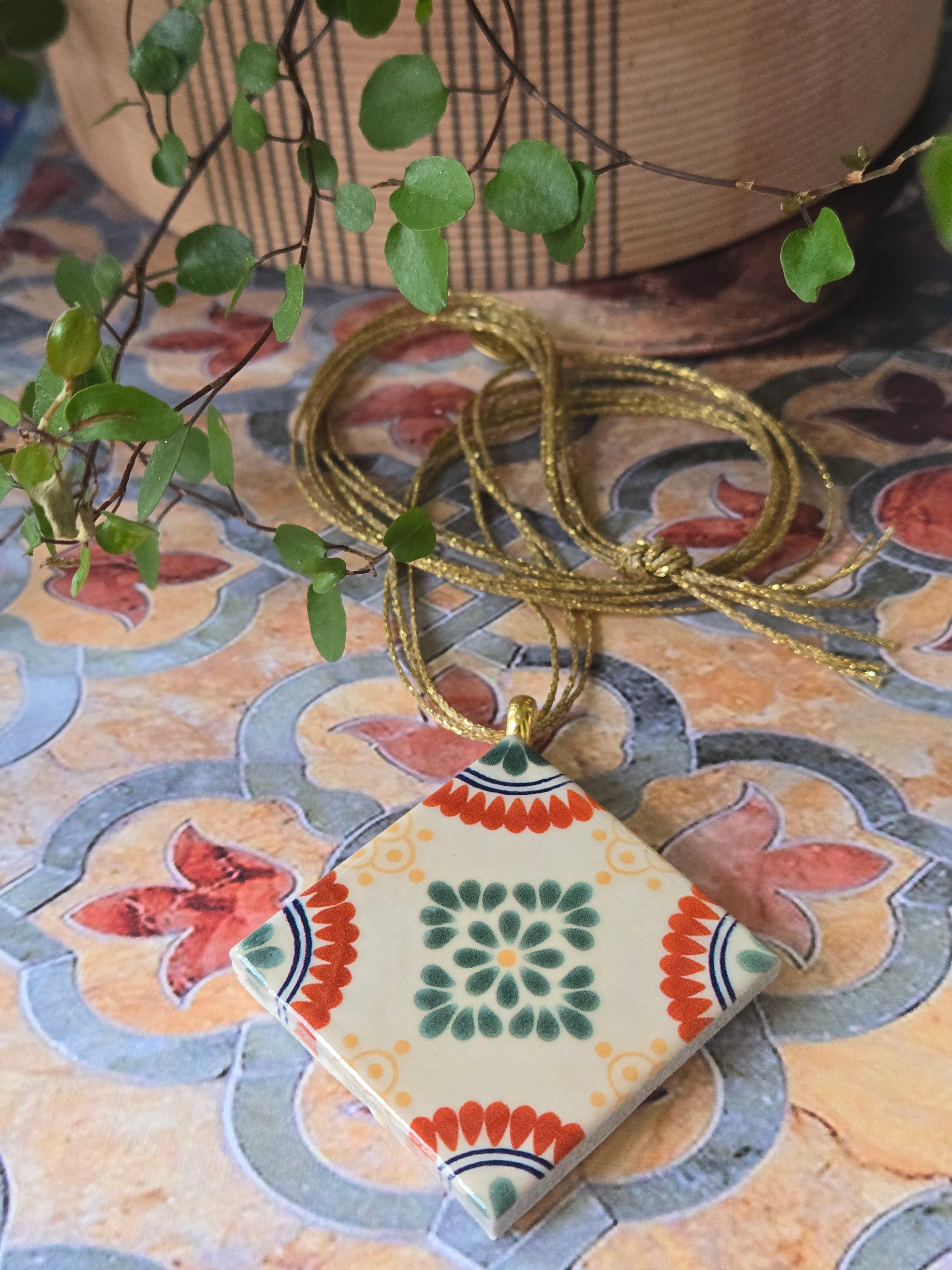 Collana Ceramica - L'originalità a portata di collo