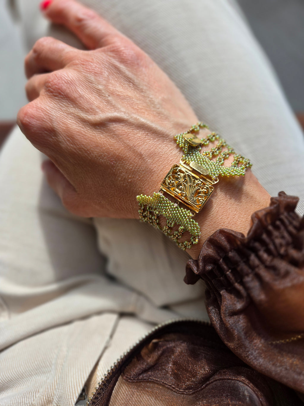 BRACCIALE Arabesque in pelle e perline di Murano e Miyuki