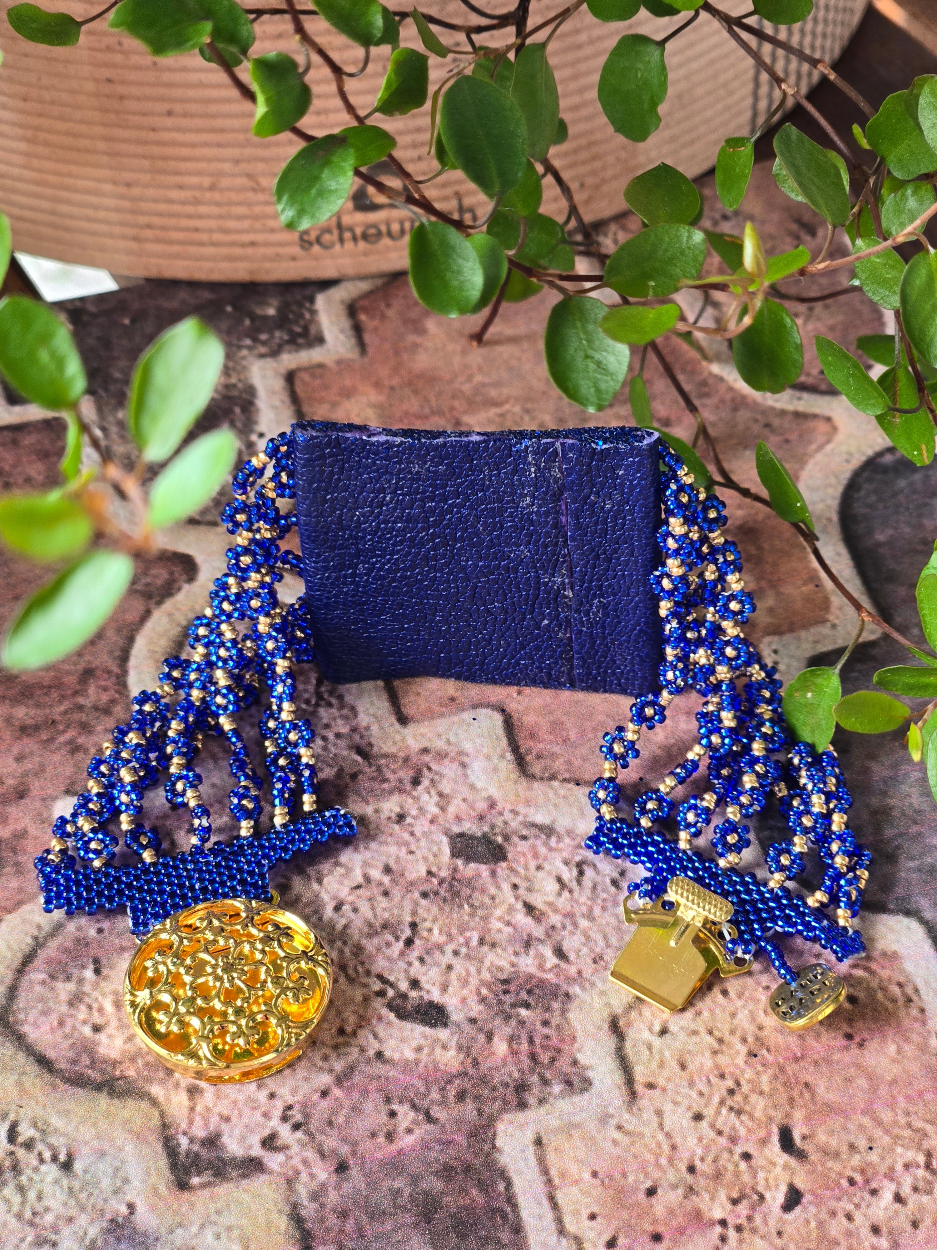 BRACCIALE Arabesque in pelle e perline di Murano e Miyuki