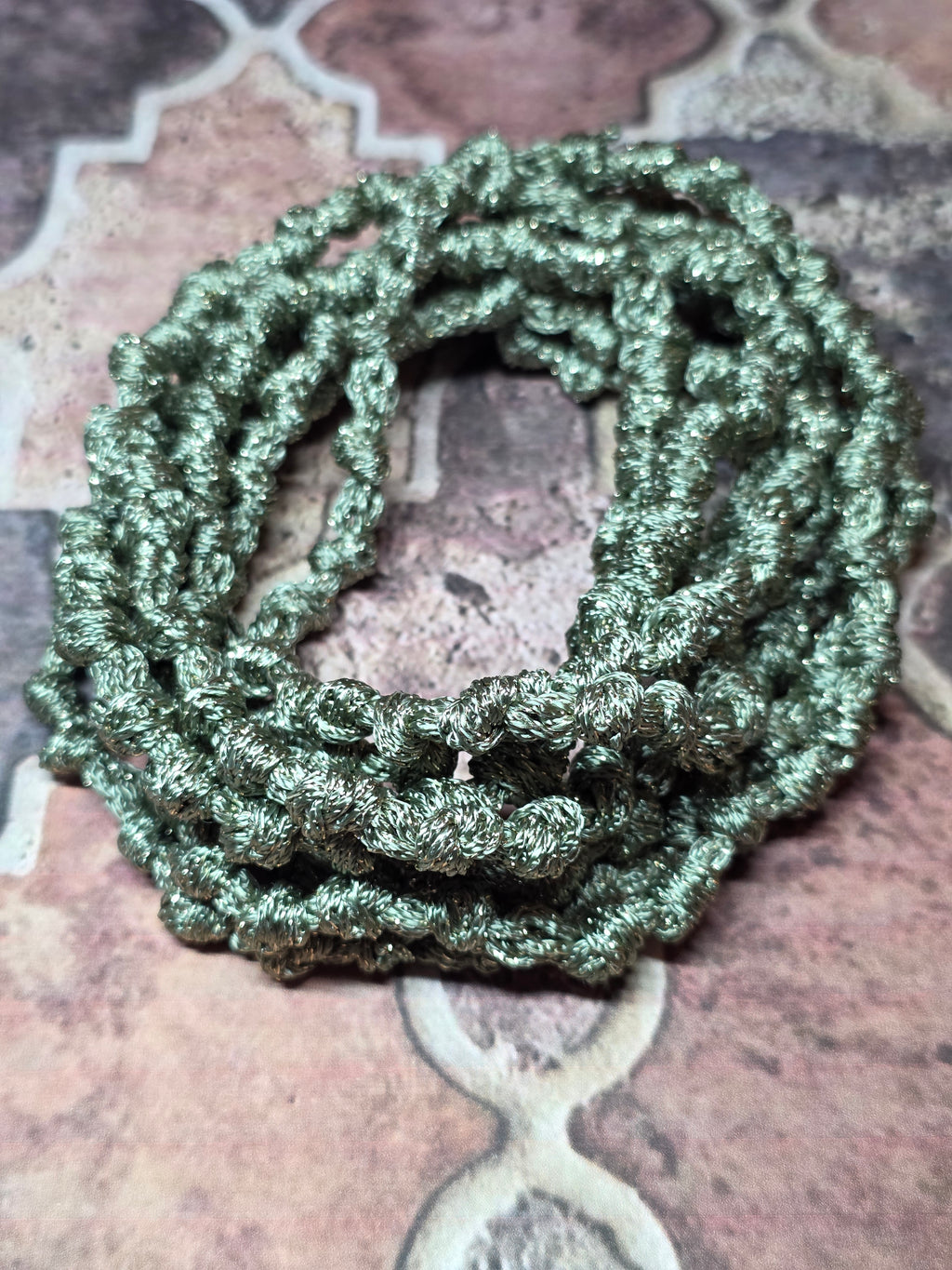 Collana in laminato, Artigianale per uno Stile Elegante