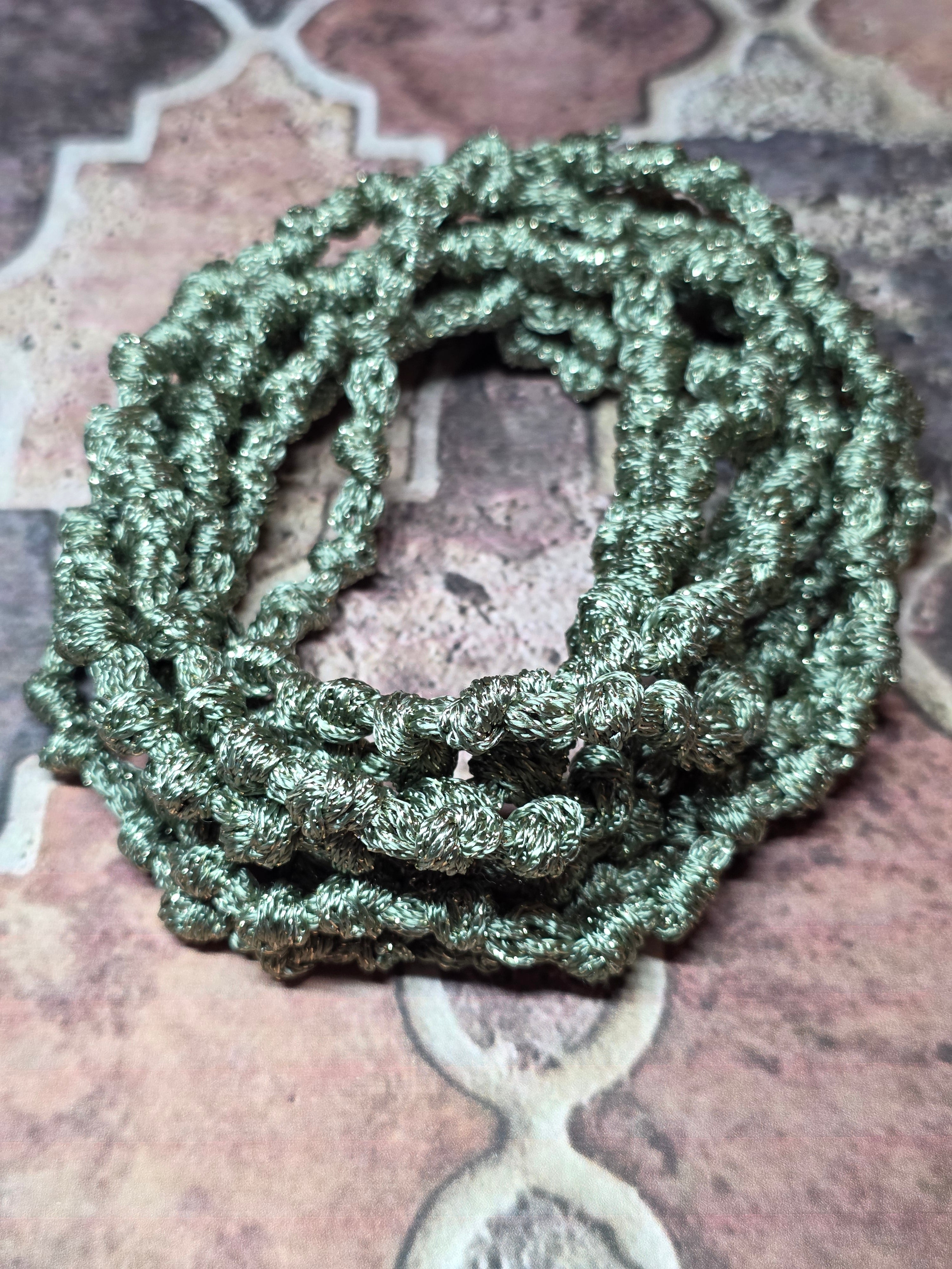 Collana in laminato, Artigianale per uno Stile Elegante