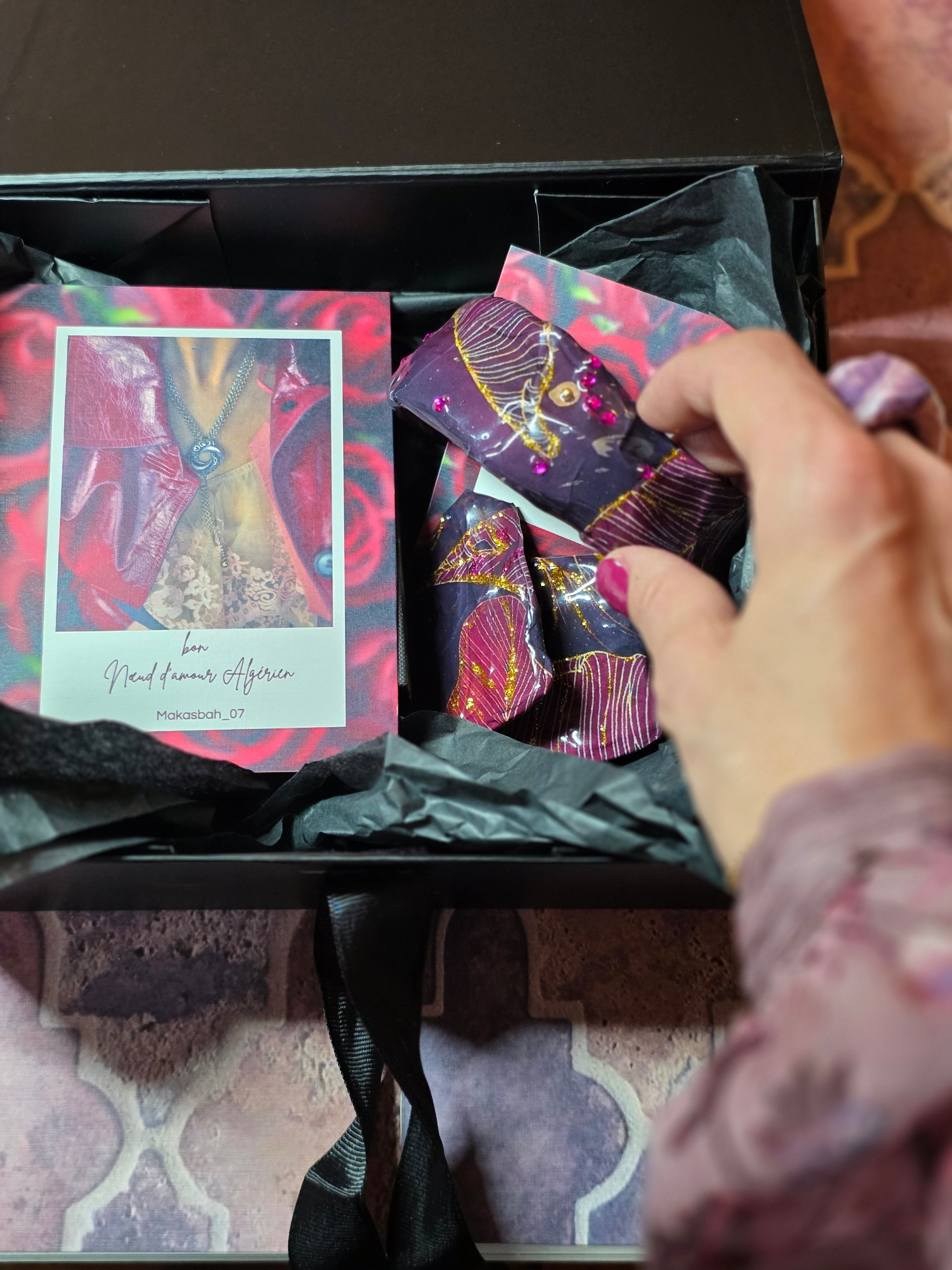 Cofanetto Romantico Edizione Limitata per Celebrare l'Amore!