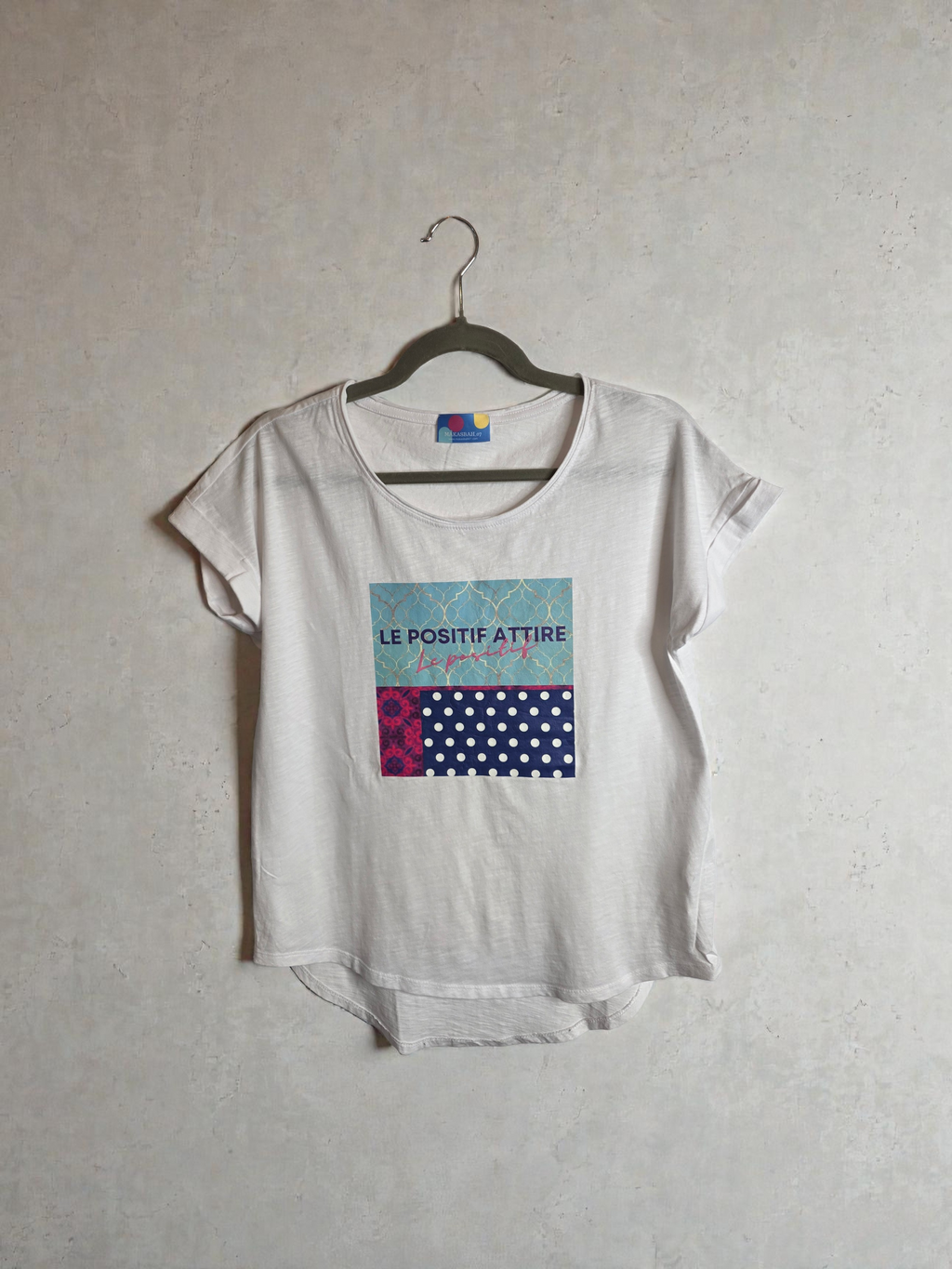 T-shirt che parla per te "Orgoglio e Spirito Algerino"