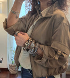 Bracciale Asimmetrico Artigianale con Motivi Animalier