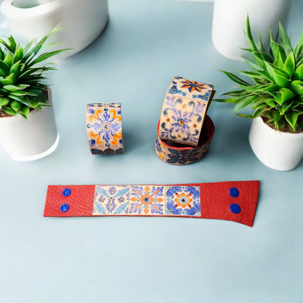 BRACCIALE in Pelle Colorato con Design Arabesque