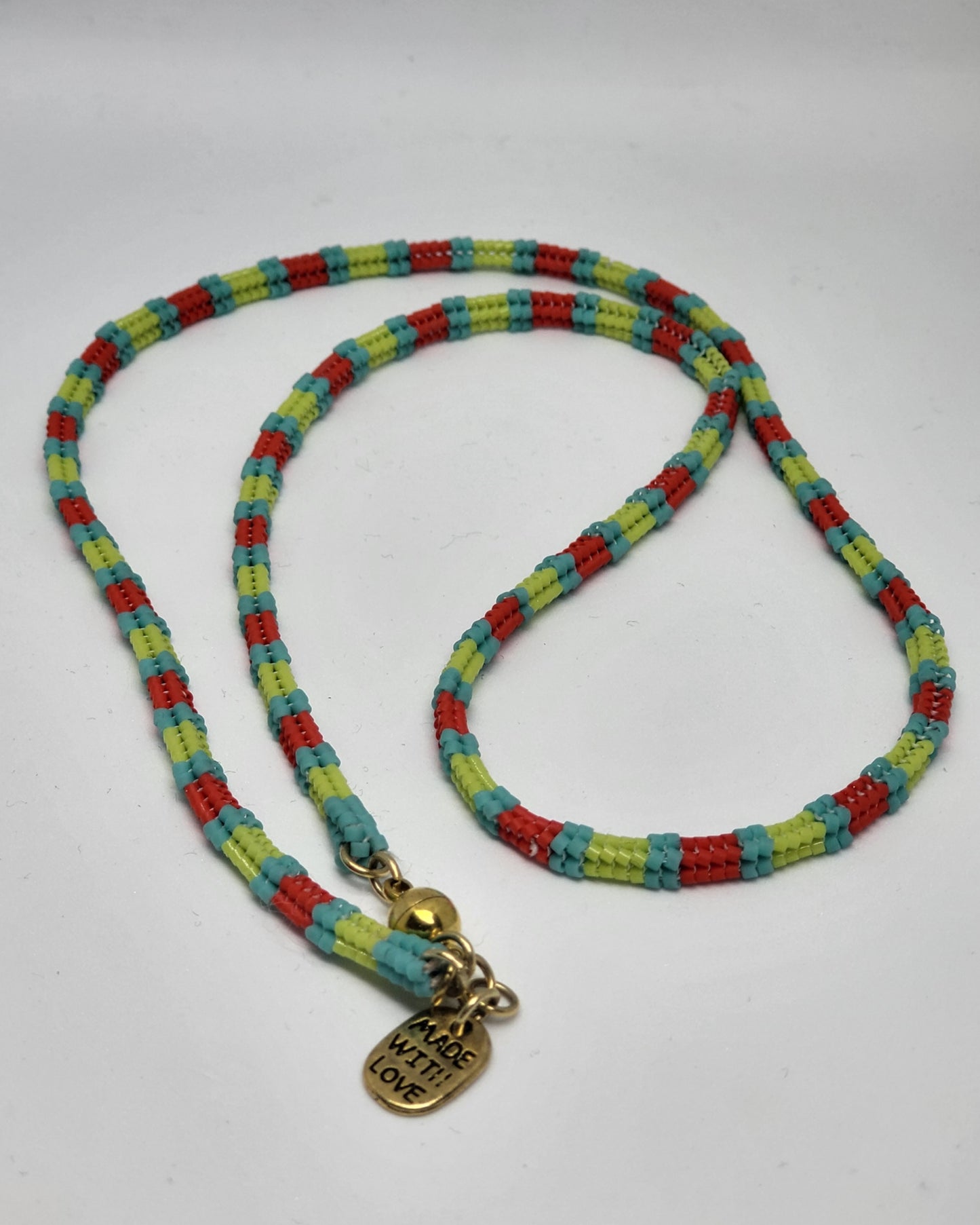 Fluorescent necklace