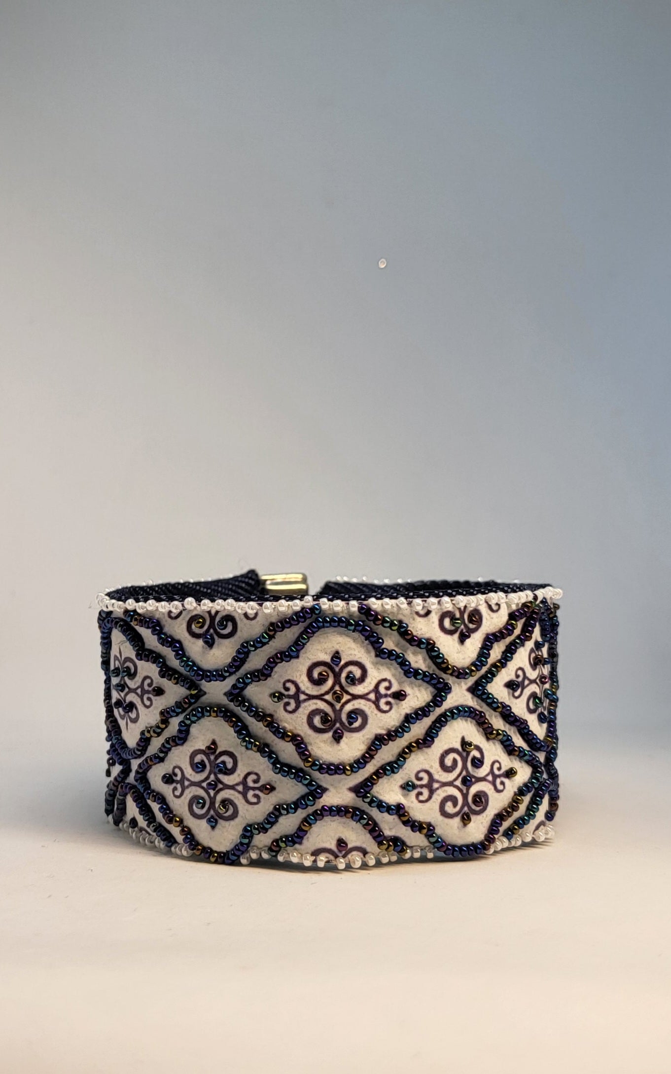 Arabesque Bracelet White/Blue