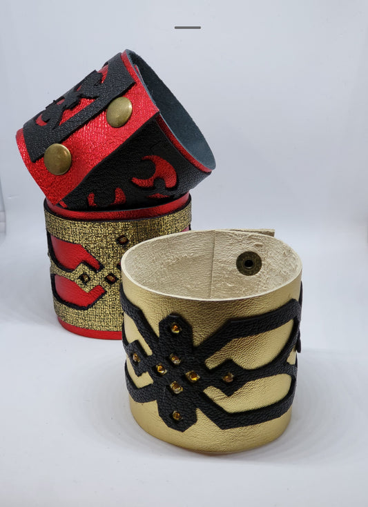 Express Your Personality with Our Handmade Leather Bracelet